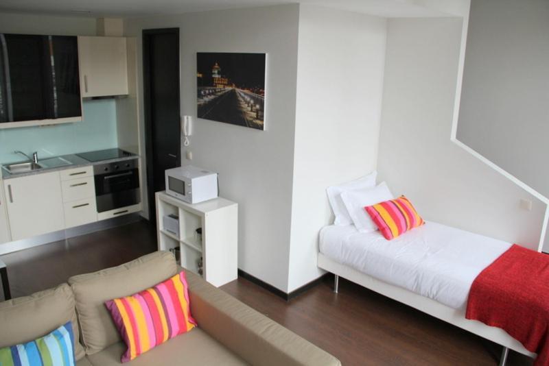 12 Short Term Apartment Porto Room photo