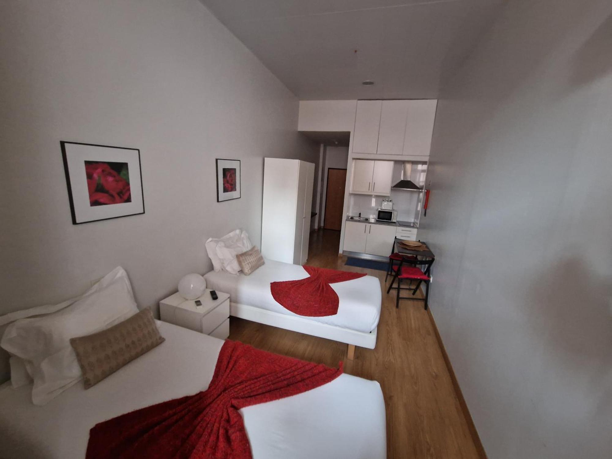 12 Short Term Apartment Porto Exterior photo